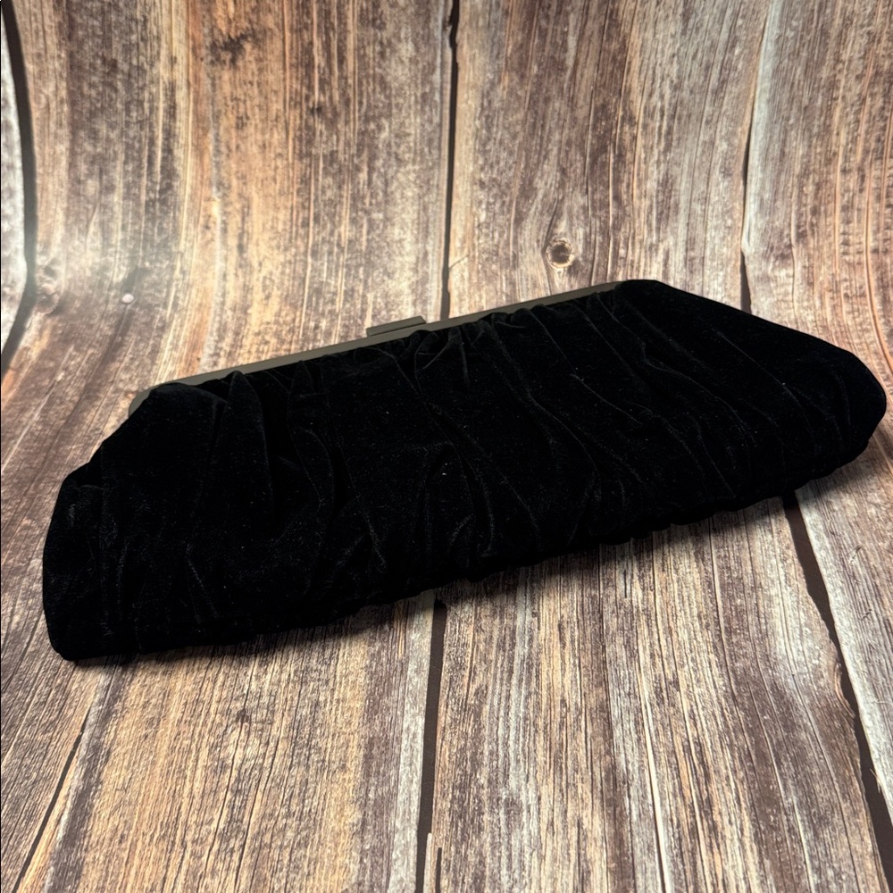 VTG Barely Used Mary Kay Black Clutch Item #PHK3349